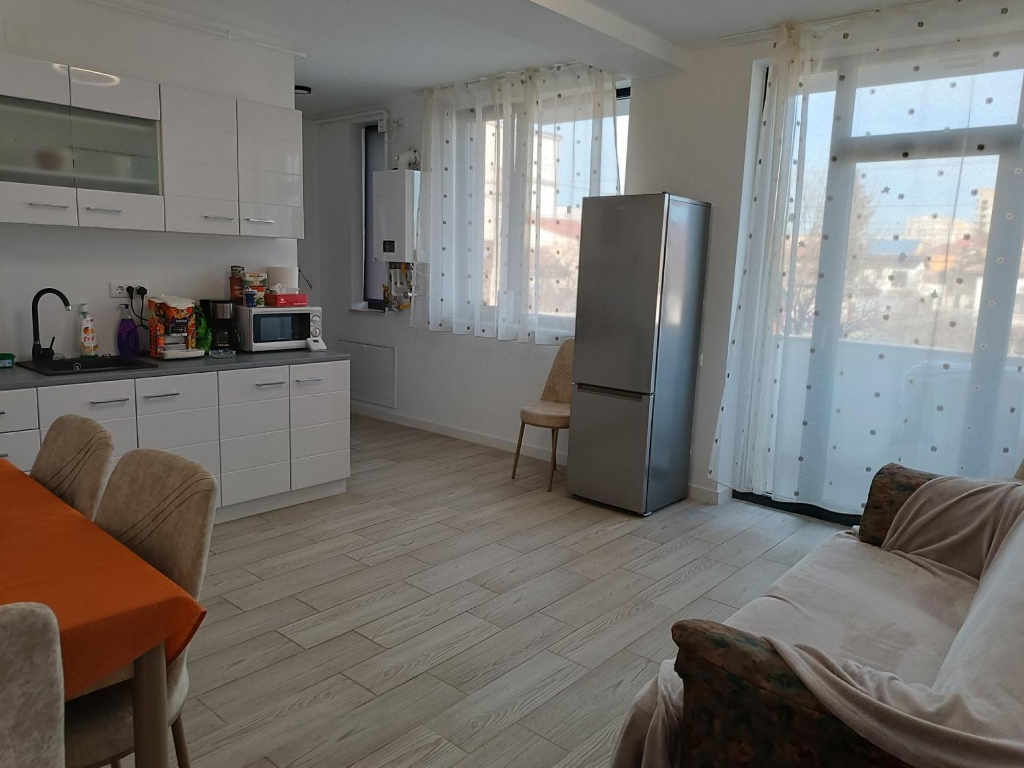 Apartament 2 Camere, Bloc Nou, Langa Promenada Moll, Capacitate 4 Persoane Крайова Экстерьер фото